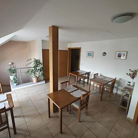 Achilla Vendégház 4*